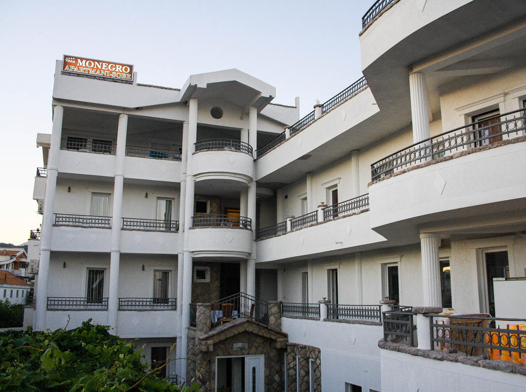 Apartments Vila Monegro Bar Exteriör bild